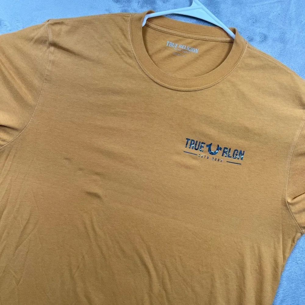 True Religion Long Sleeve T-Shirt Mens Large Yellow Camo Buddha Graphic Tee